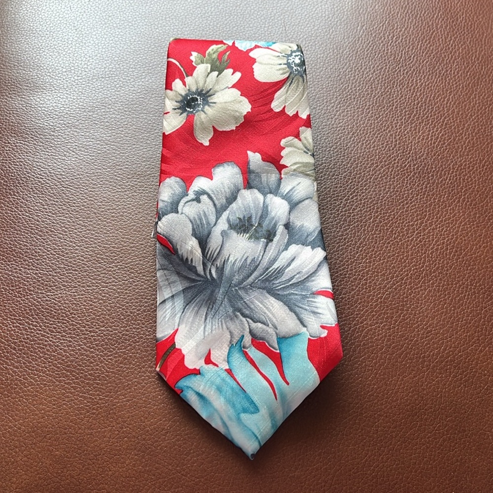 Pierre Cardin Men's Red Blue Floral Silk Tie Classic Dress Necktie